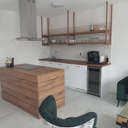 Apartman Krista *