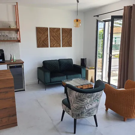 Krista Apartman *