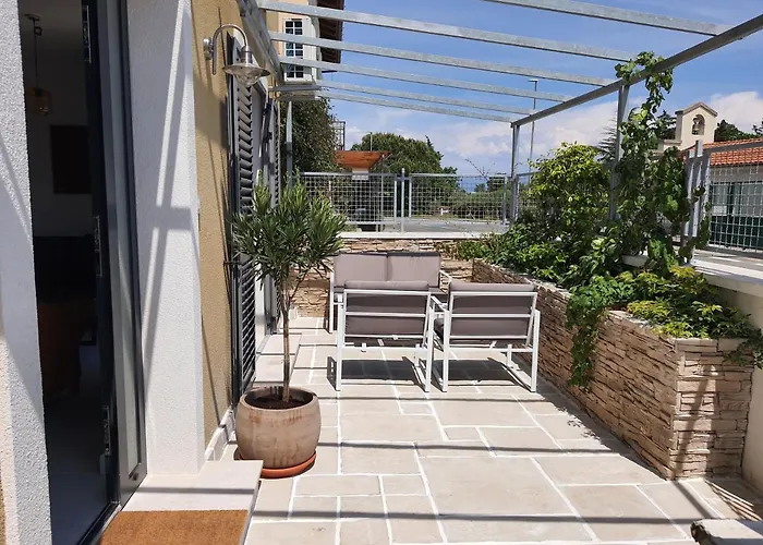 Krista Apartamento